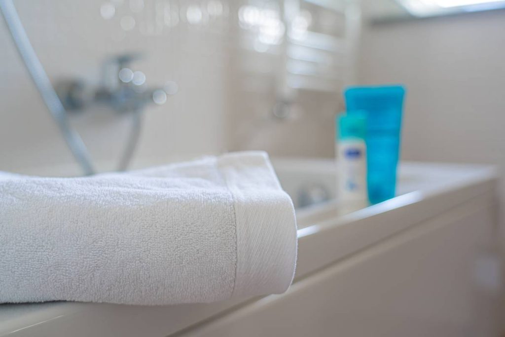 Bath Essential Shower Gel Wash Is: 7 Proven Tips to Avoid Costly Skin Mistakes